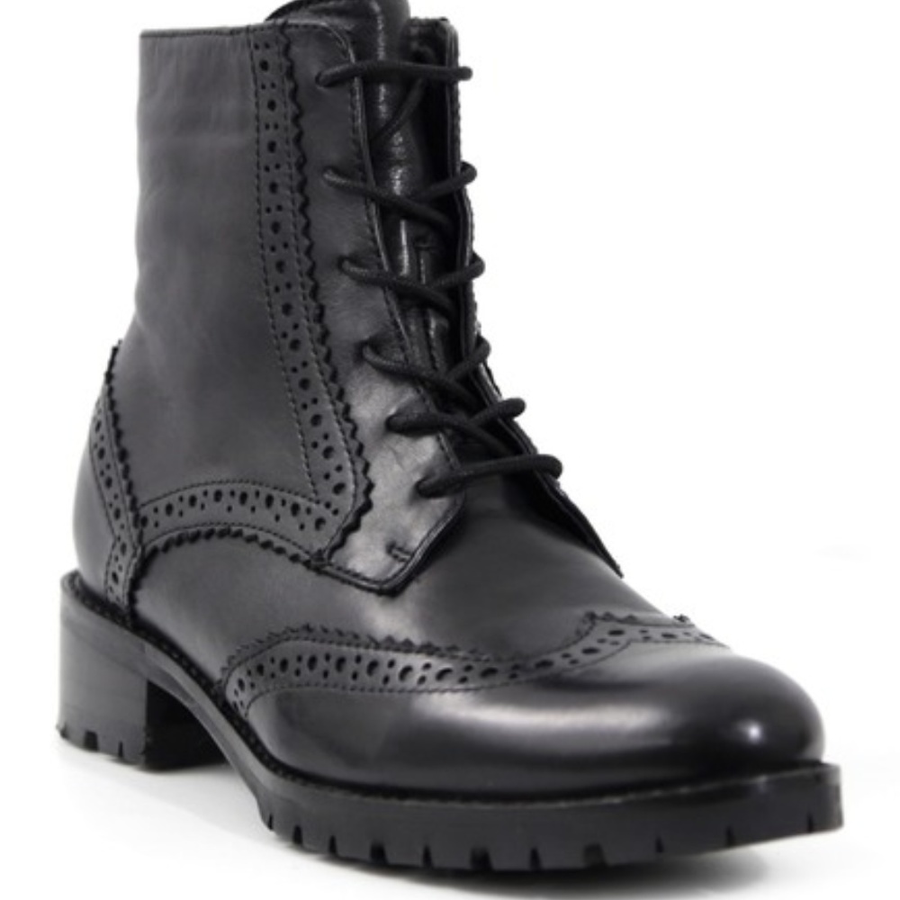 NEW Catherine Malandrino Wingtip Black Boots